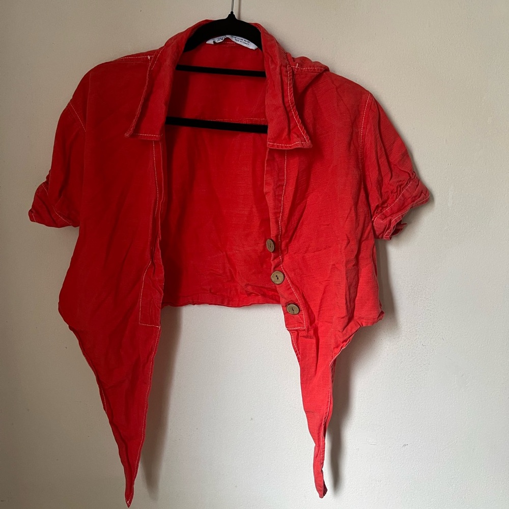 Collared crop top